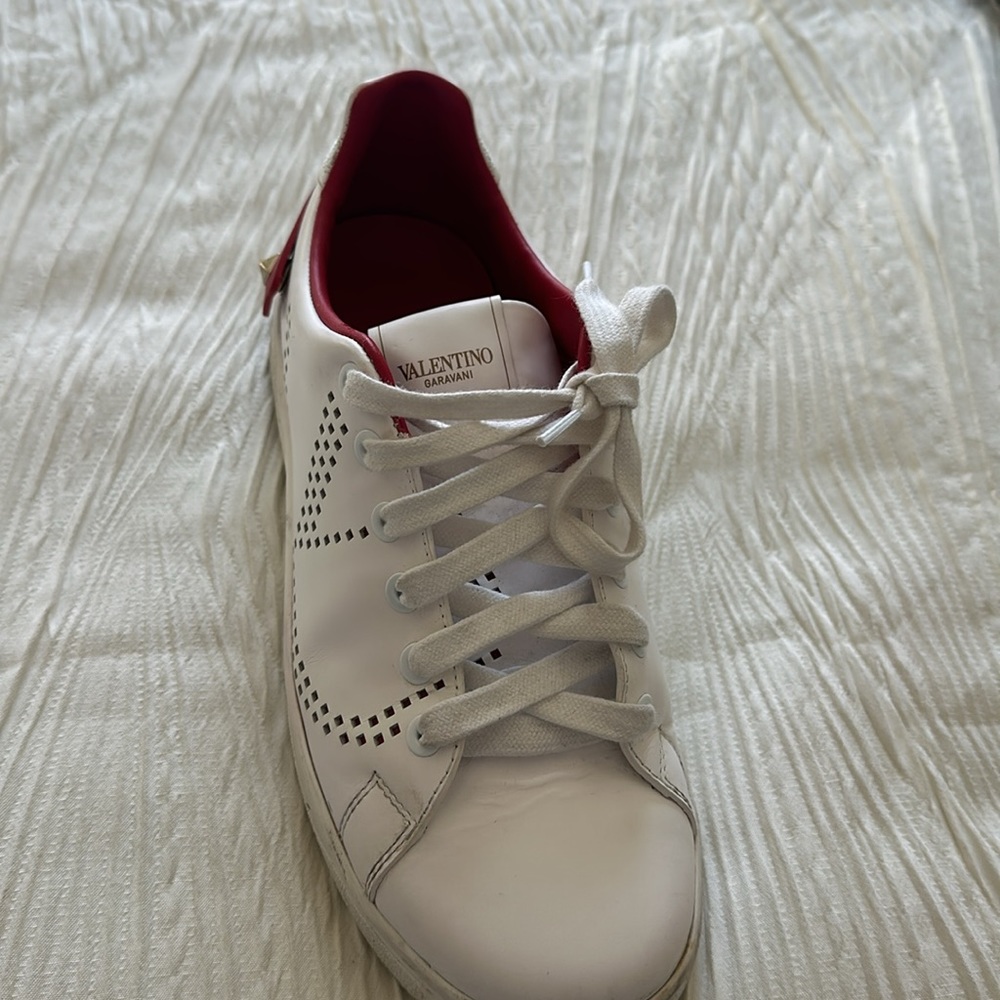 Valentino Women's Red and White Trainers - Picture 6 of 7